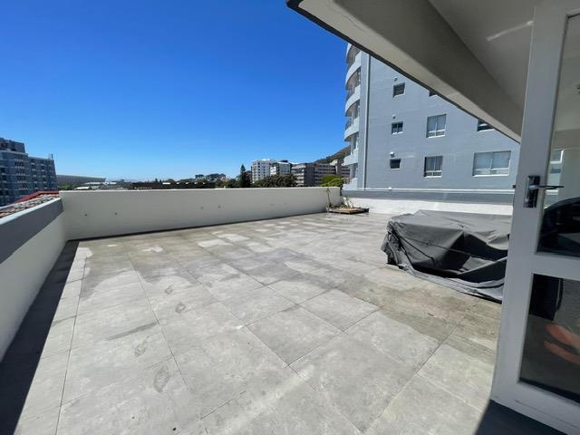 2 Bedroom Property for Sale in Three Anchor Bay Western Cape